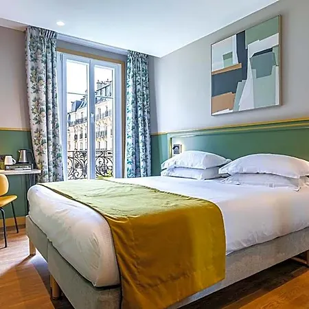 Hotel Montcalm 3*