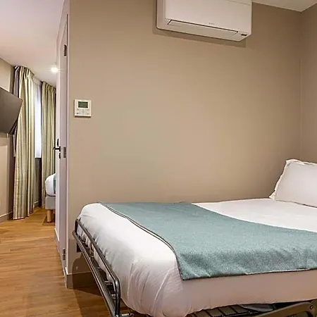 Hotel Montcalm Paris